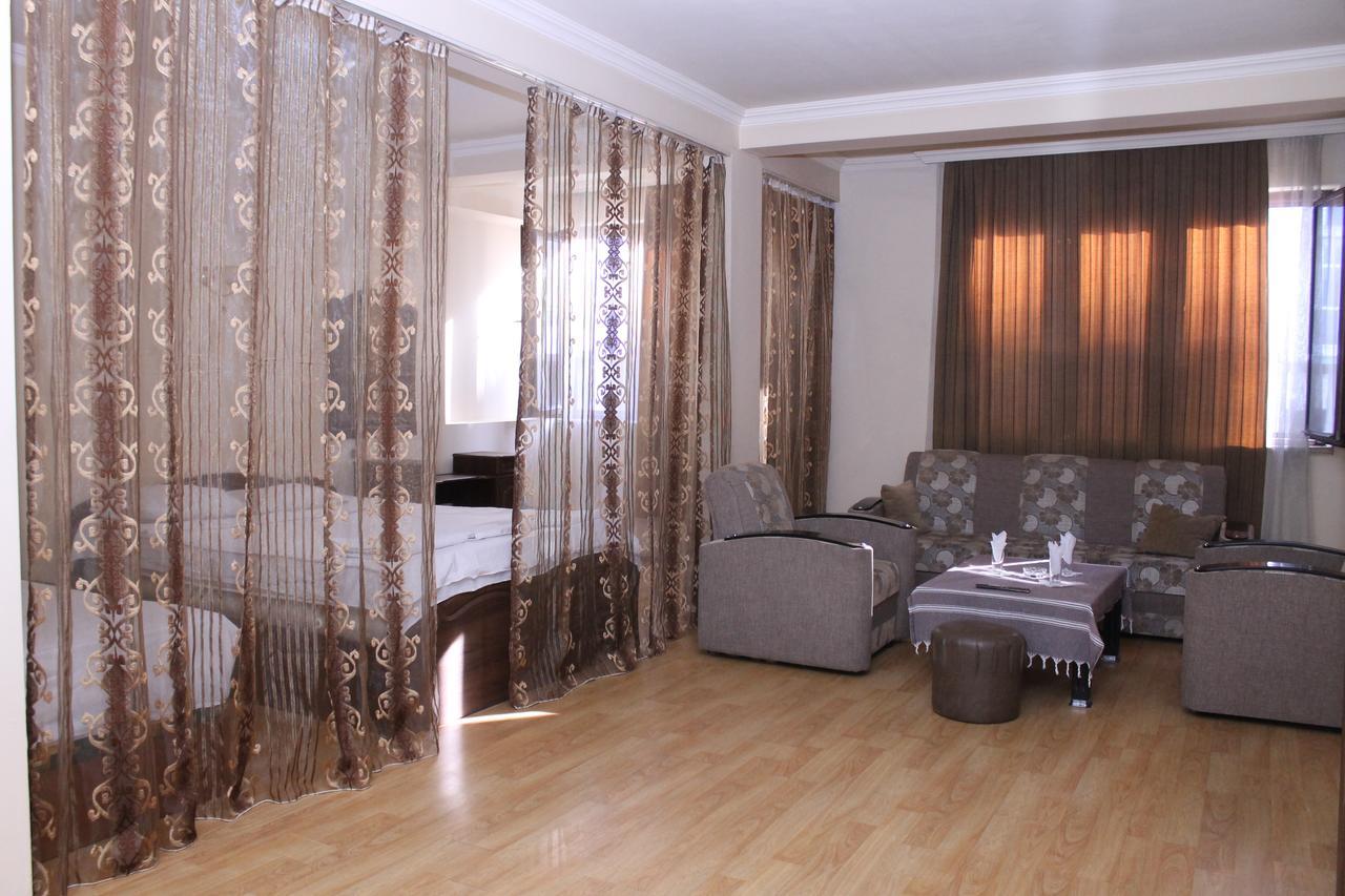 Hotel Hayat Batumi Zewnętrze zdjęcie