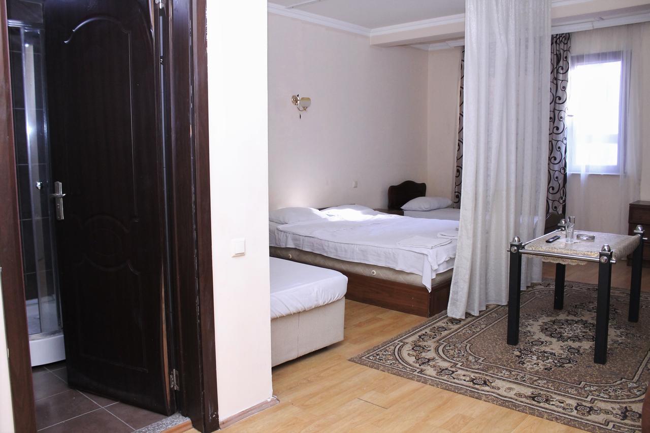 Hotel Hayat Batumi Zewnętrze zdjęcie